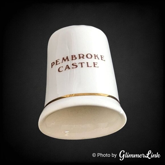 Vintage Pembroke Castle Fenton Company Fine Bone China Collectible Thimble - Picture 5 of 12